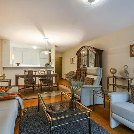 Huswell - Authentic With Terraces And Parking Knokke-Heist